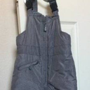 Toddler ski pants + ski boots